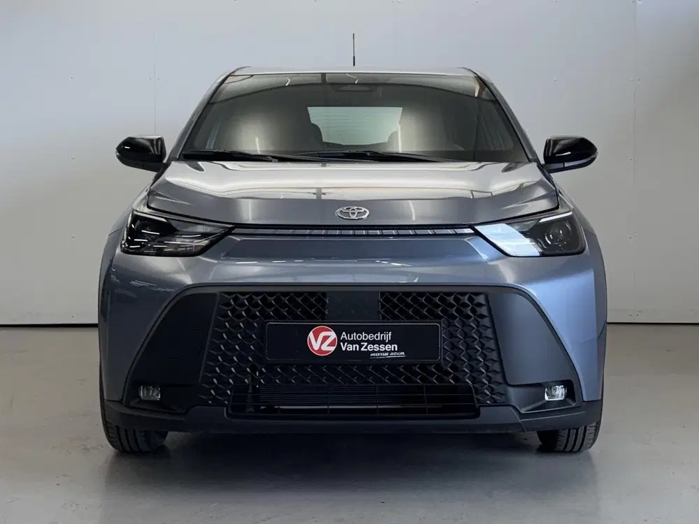 Toyota Aygo X Hybrid 115 pulse uit 2026, foto 2