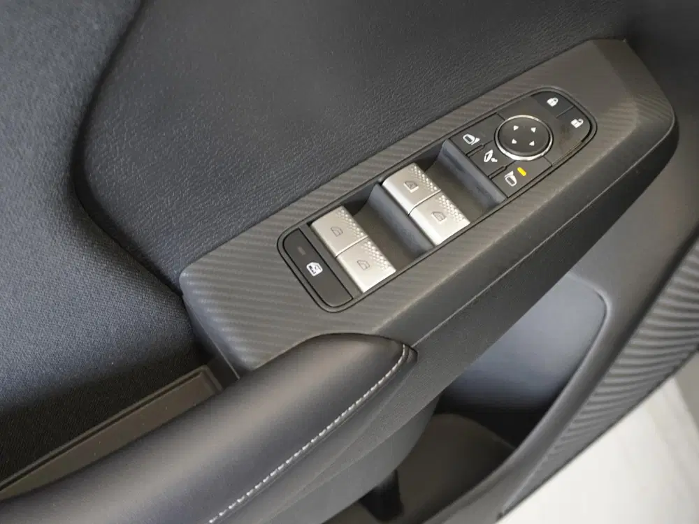 Mitsubishi Outlander 2.4 PHEV Pure uit 2026, foto 13