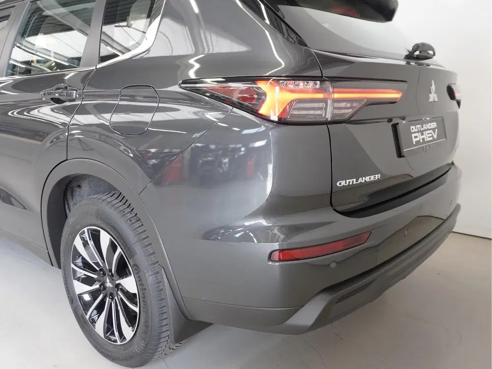 Mitsubishi Outlander 2.4 PHEV Pure uit 2026, foto 4