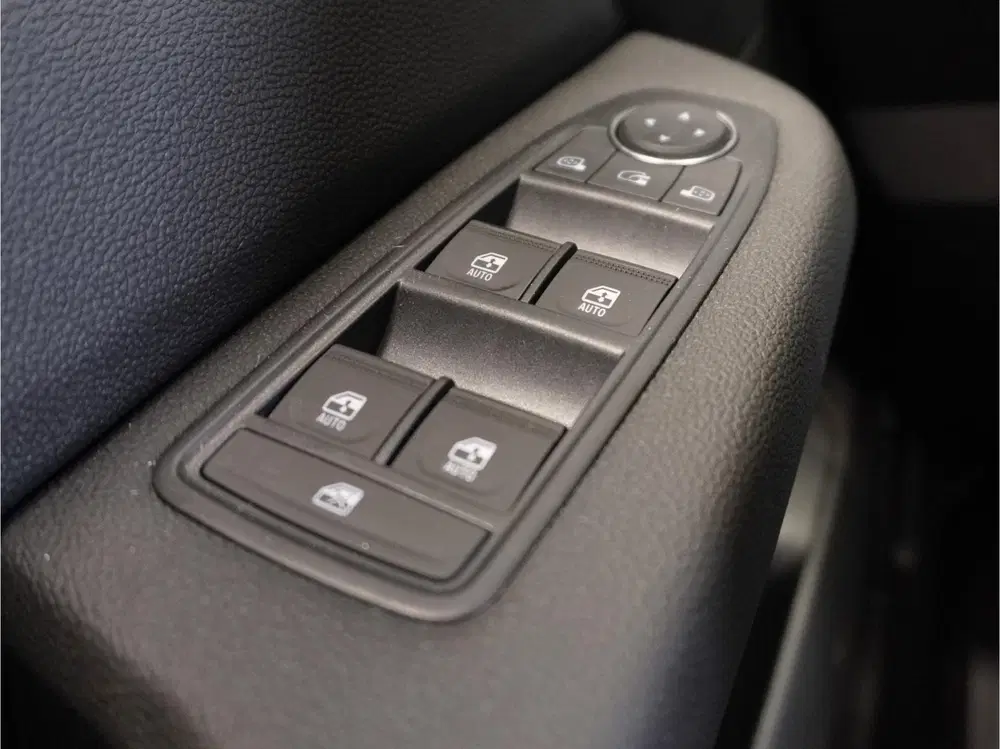 Mitsubishi Colt 1.0T MT Instyle uit 2024, foto 16