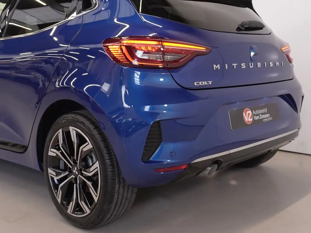 Mitsubishi Colt 1.0T MT Instyle uit 2024, foto 4