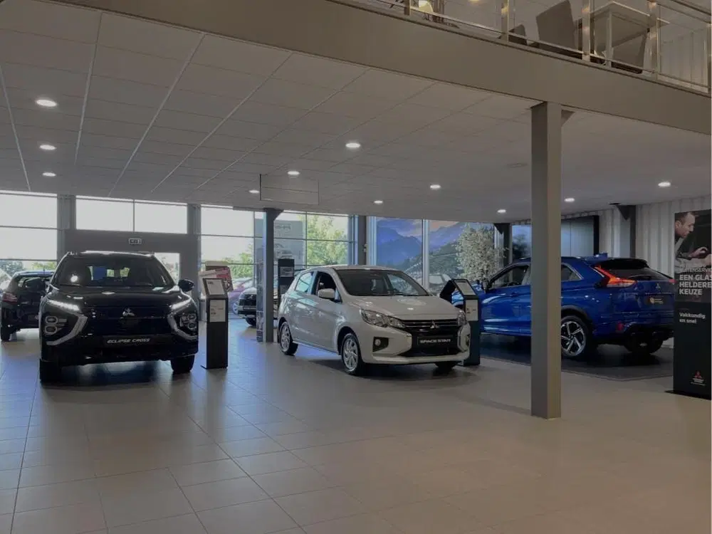 Mitsubishi Space Star 1.2 Connect+ uit 2023, foto 3