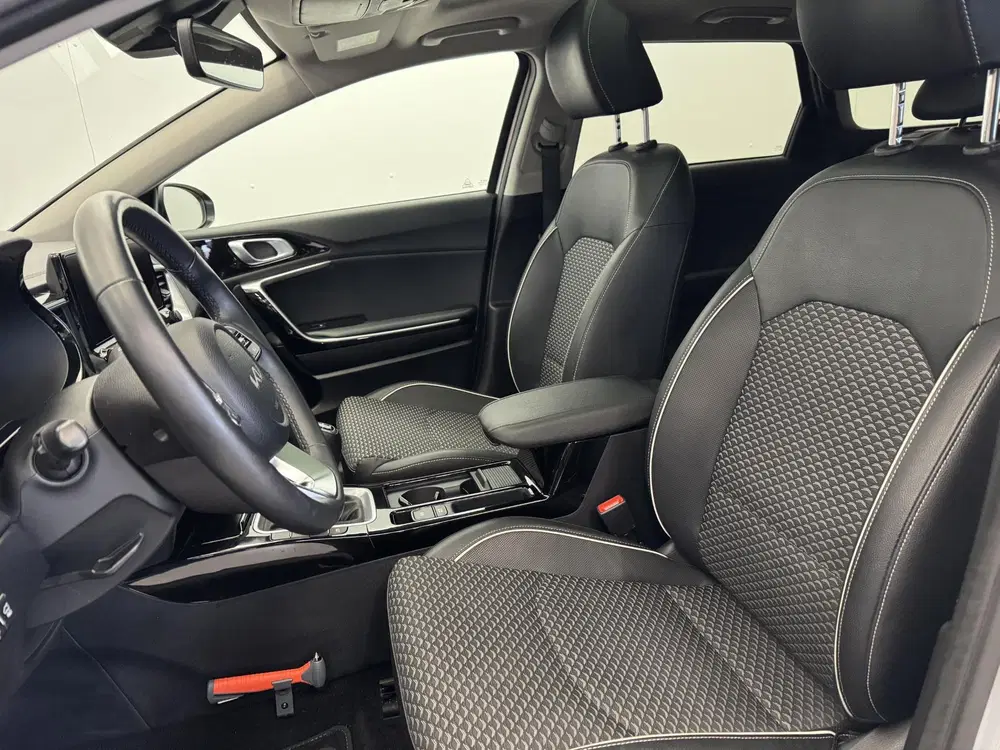 Kia Ceed 1.0 T-GDi ExecutiveLine uit 2024, foto 12