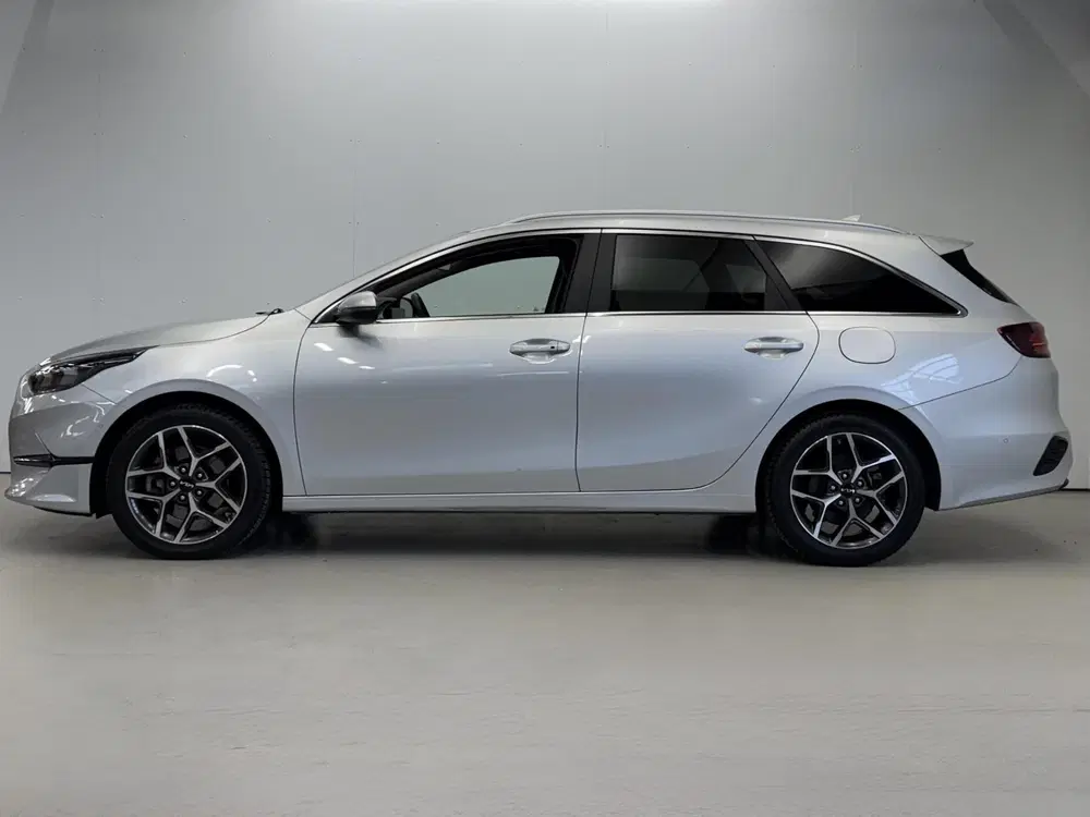 Kia Ceed 1.0 T-GDi ExecutiveLine uit 2024, foto 3