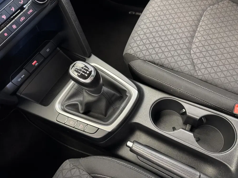Kia Ceed 1.0 T-GDi DynamicLine NL-auto uit 2021, foto 19