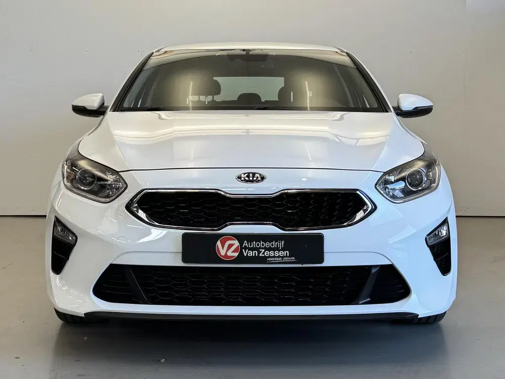 Kia Ceed 1.0 T-GDi DynamicLine NL-auto uit 2021, foto 2