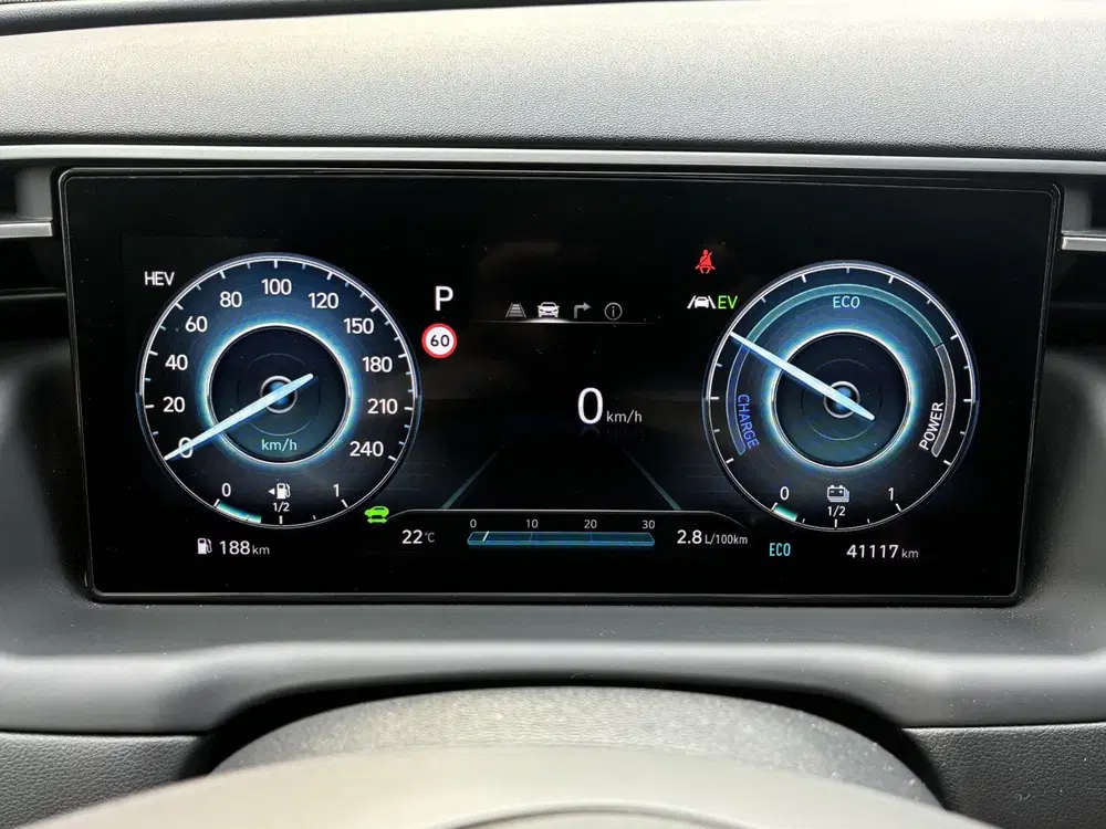 Hyundai TUCSON 1.6 T-GDI PHEV Comfort Smart 4WD uit 2022, foto 20