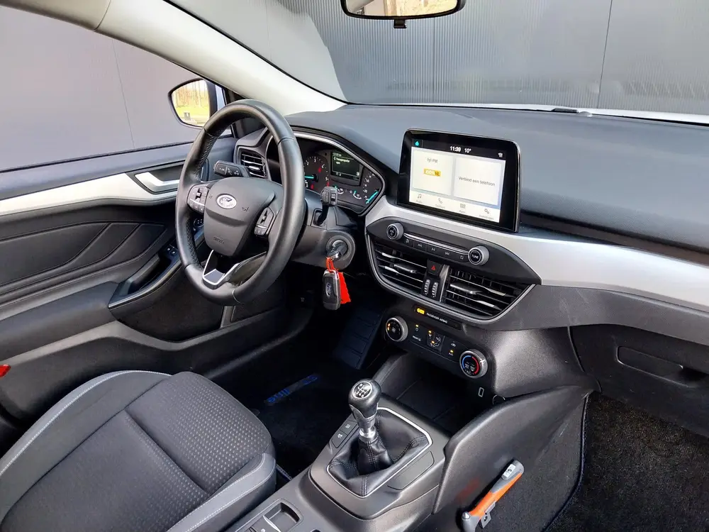 Ford Focus Wagon 1.5 EcoBlue NAVI CRUISE 18 INCH TREKHAAK uit 2019, foto 17