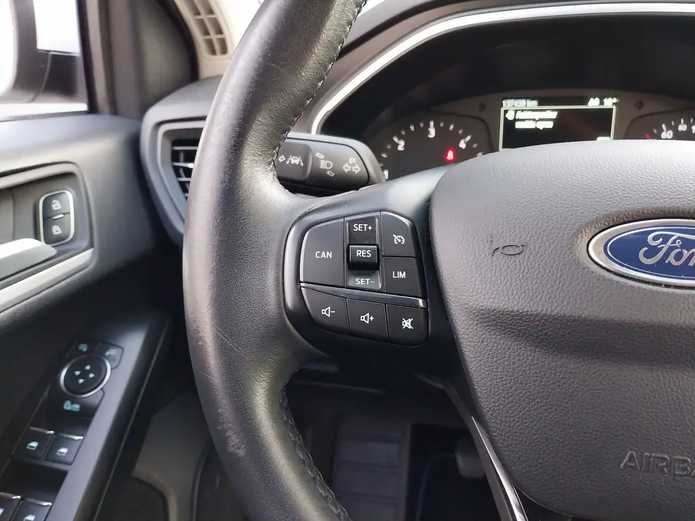 Ford Focus Wagon 1.5 EcoBlue NAVI CRUISE 18 INCH TREKHAAK uit 2019, foto 18