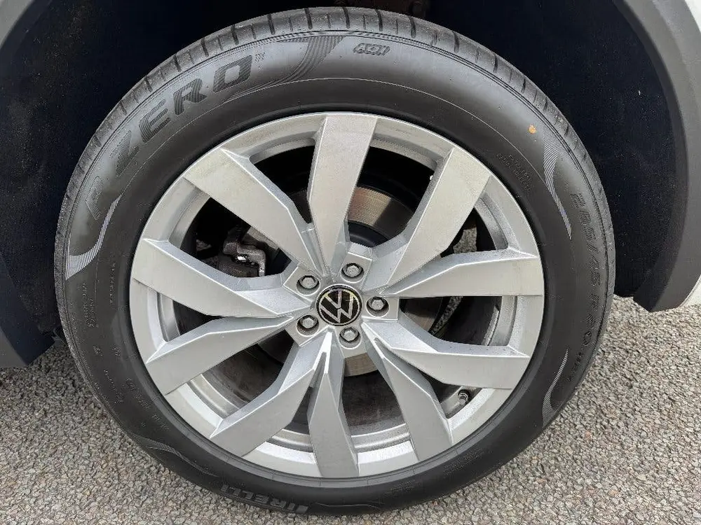 Volkswagen Touareg 3.0 Atmosphere Aut/Grijs Kenteken uit 2021, foto 18