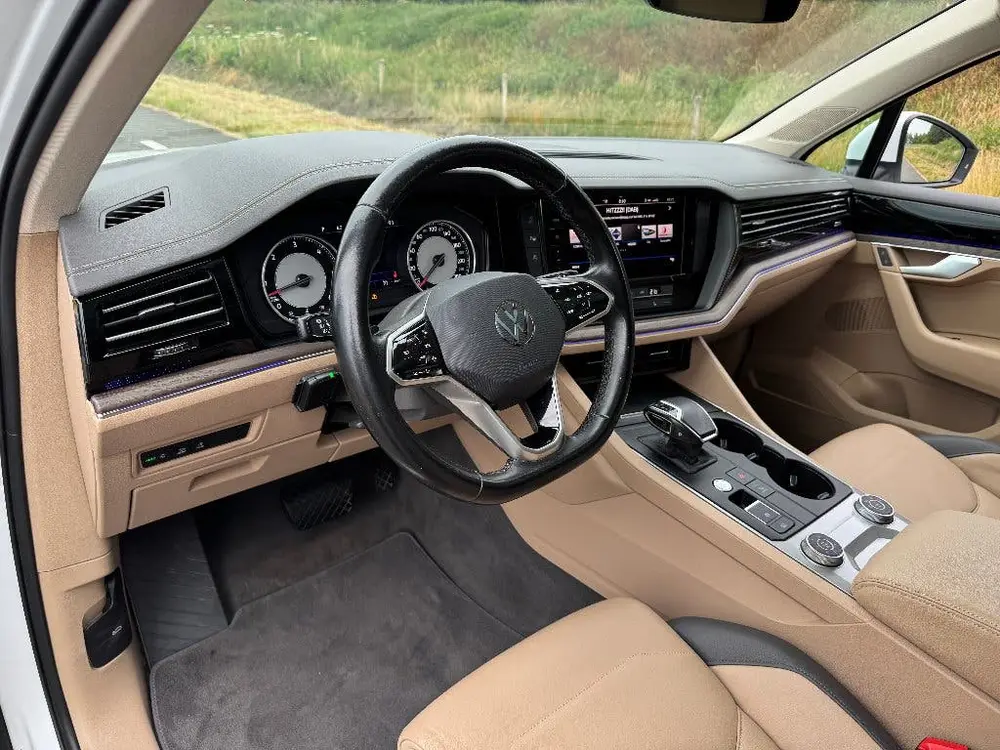 Volkswagen Touareg 3.0 Atmosphere Aut/Grijs Kenteken uit 2021, foto 20