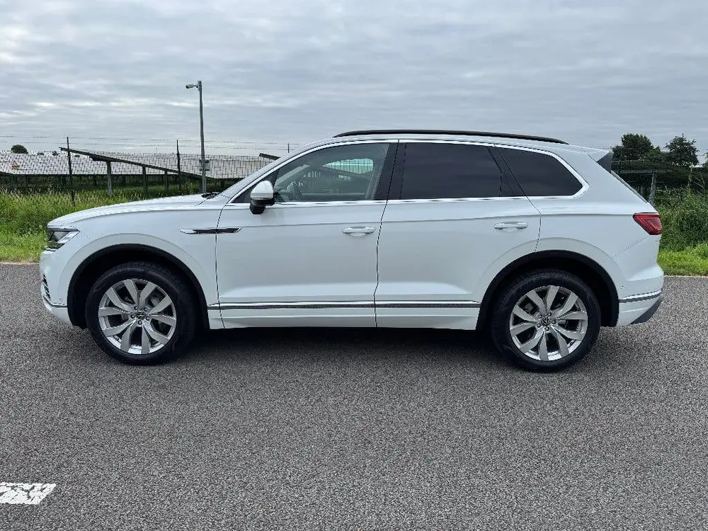 Volkswagen Touareg 3.0 Atmosphere Aut/Grijs Kenteken uit 2021, foto 8