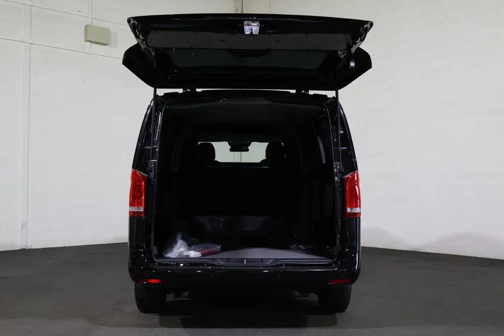 Mercedes-Benz Vito eVito 112 L3 60 kWh Led Black Line uit 2025, foto 11