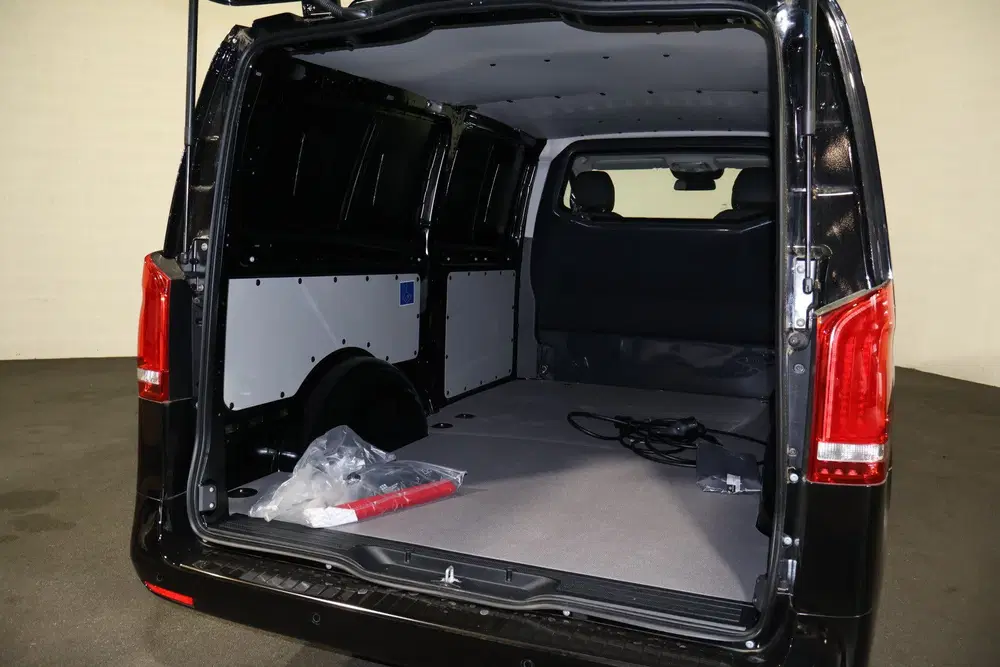 Mercedes-Benz Vito eVito 112 L3 60 kWh Led Black Line uit 2025, foto 14