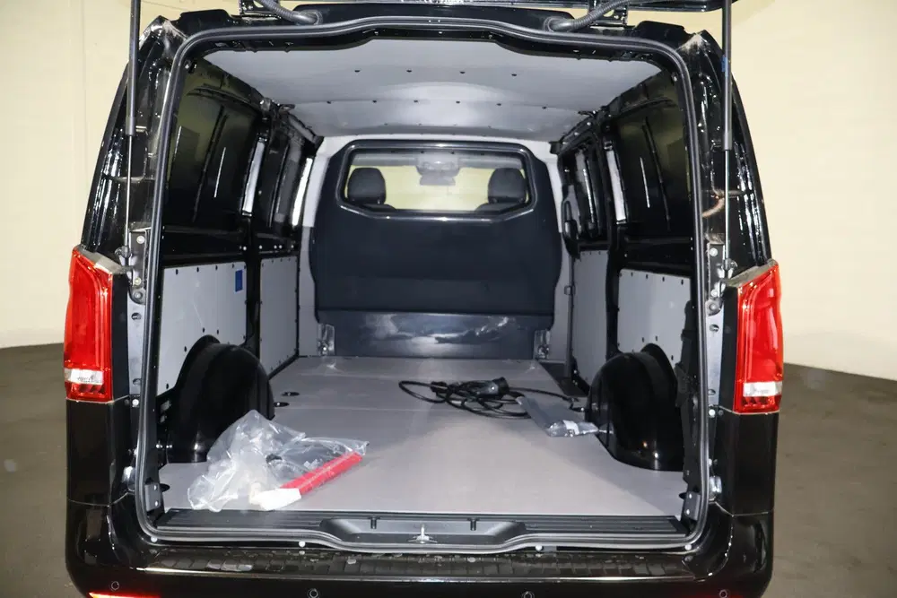 Mercedes-Benz Vito eVito 112 L3 60 kWh Led Black Line uit 2025, foto 3