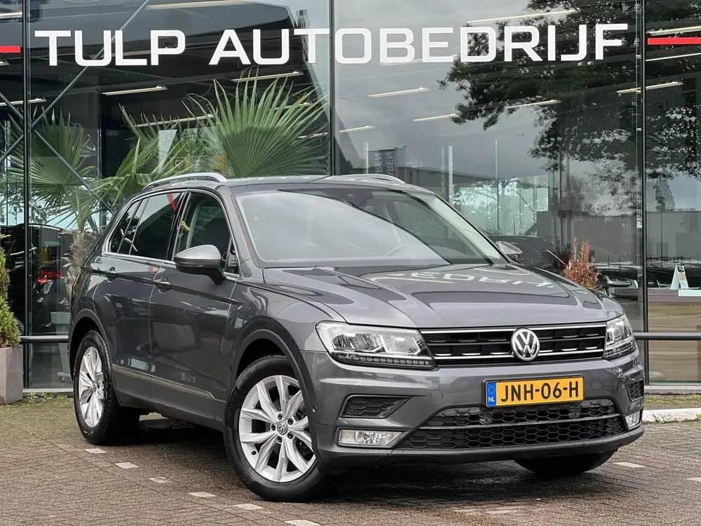 Volkswagen Tiguan 1.5 TSI ACT Comfortline Business Automaat uit 2020, foto 2