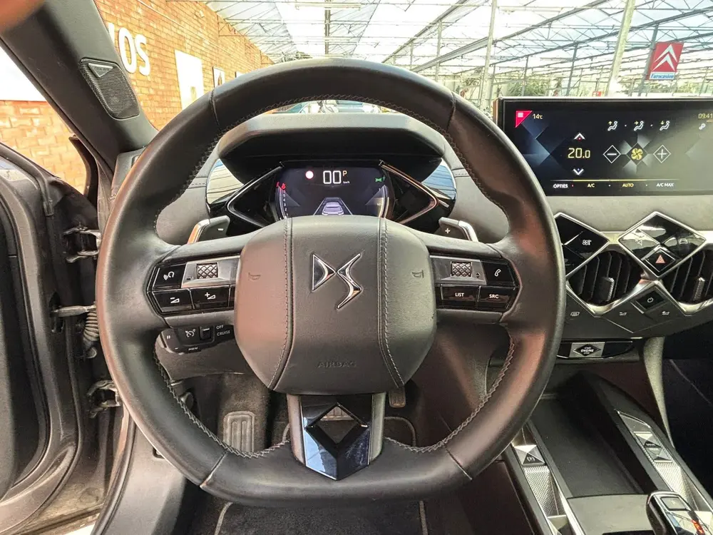 DS Automobiles DS 3 Crossback DS DS 3 Crossback PureTech 155 EAT8 Automa uit 2022, foto 18