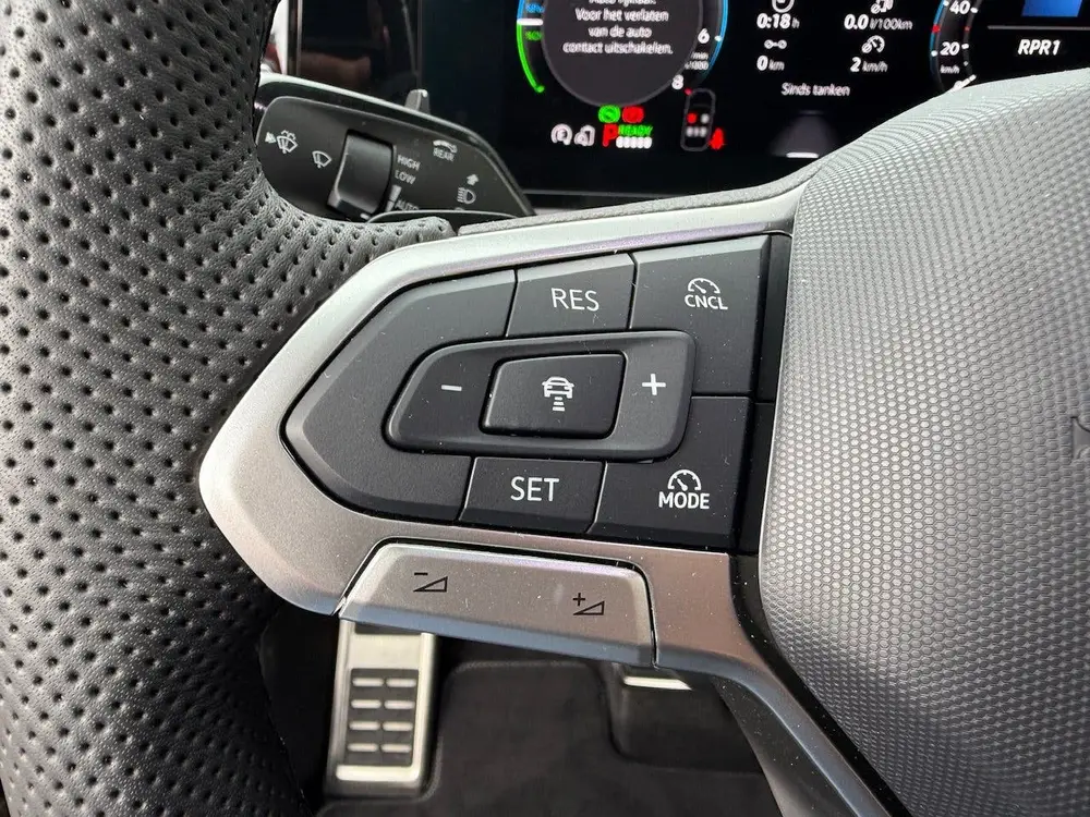 Volkswagen Tiguan 1.5 eHybrid 272pk DSG-6 R-Line Edition/ Pa uit 2026, foto 19