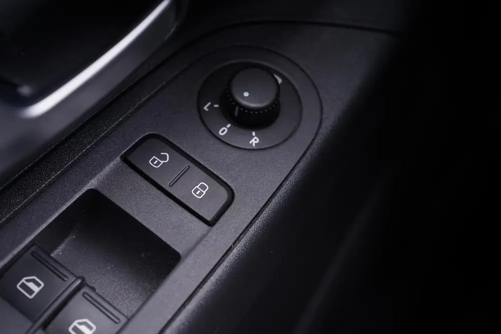 Volkswagen Up! 1.0 Stoelverwarming Bluetooth DAB Radio all-s uit 2021, foto 20