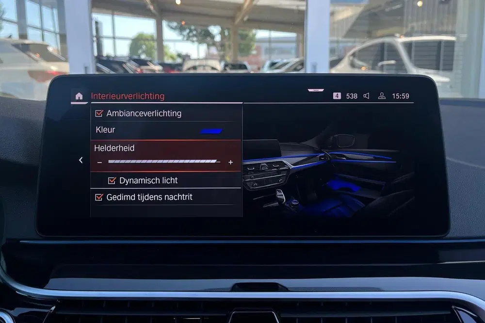 BMW 5-serie 530e Business Edition Plus uit 2022, foto 14