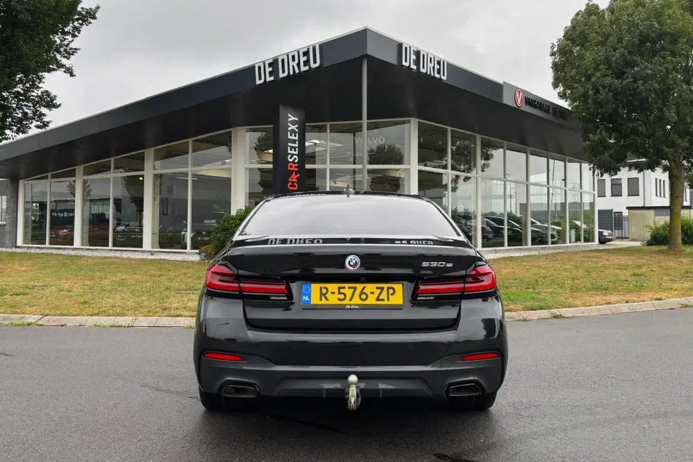 BMW 5-serie 530e Business Edition Plus uit 2022, foto 7