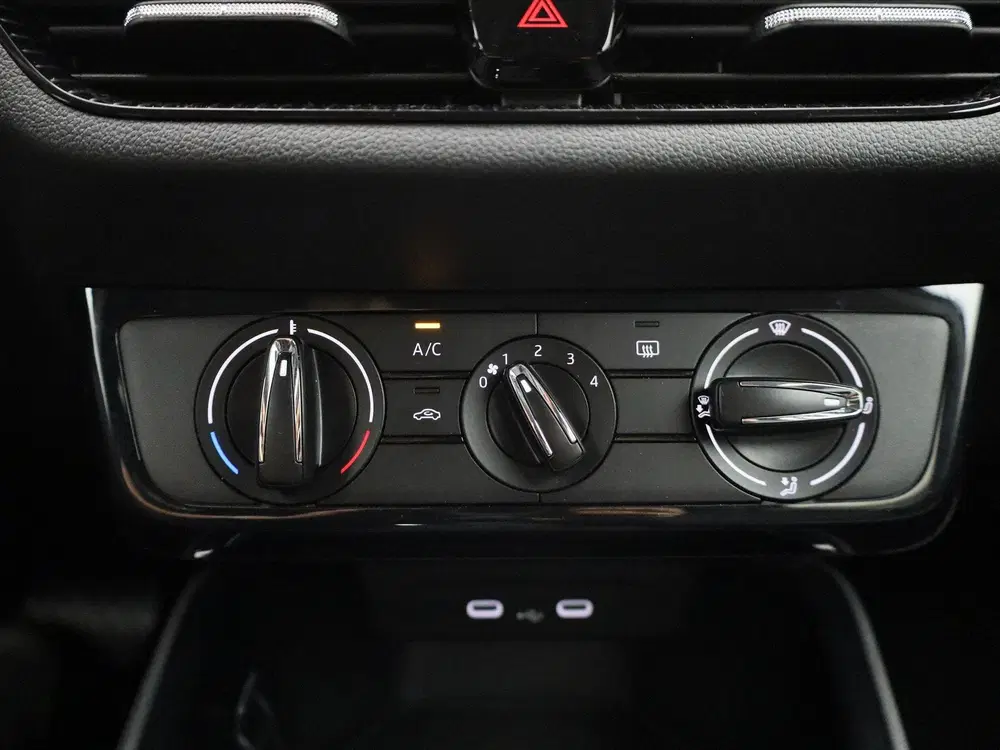 Skoda Fabia 1.0 TSI Business Edition Automaat uit 2025, foto 17