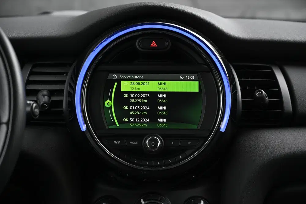 Mini One 1.5 One uit 2021, foto 17