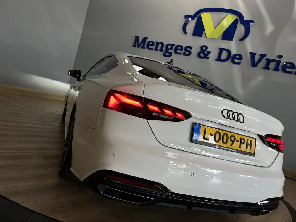 Audi A5 35 TFSI S edition Competition Airco ECC uit 2021, foto 12