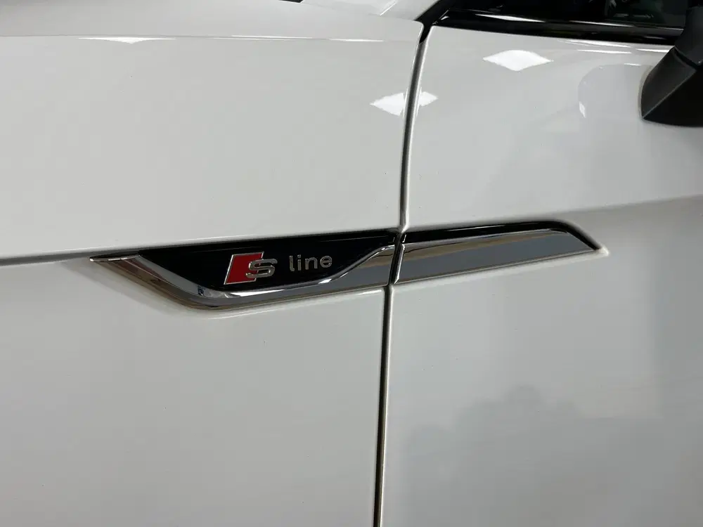 Audi A5 35 TFSI S edition Competition Airco ECC uit 2021, foto 13