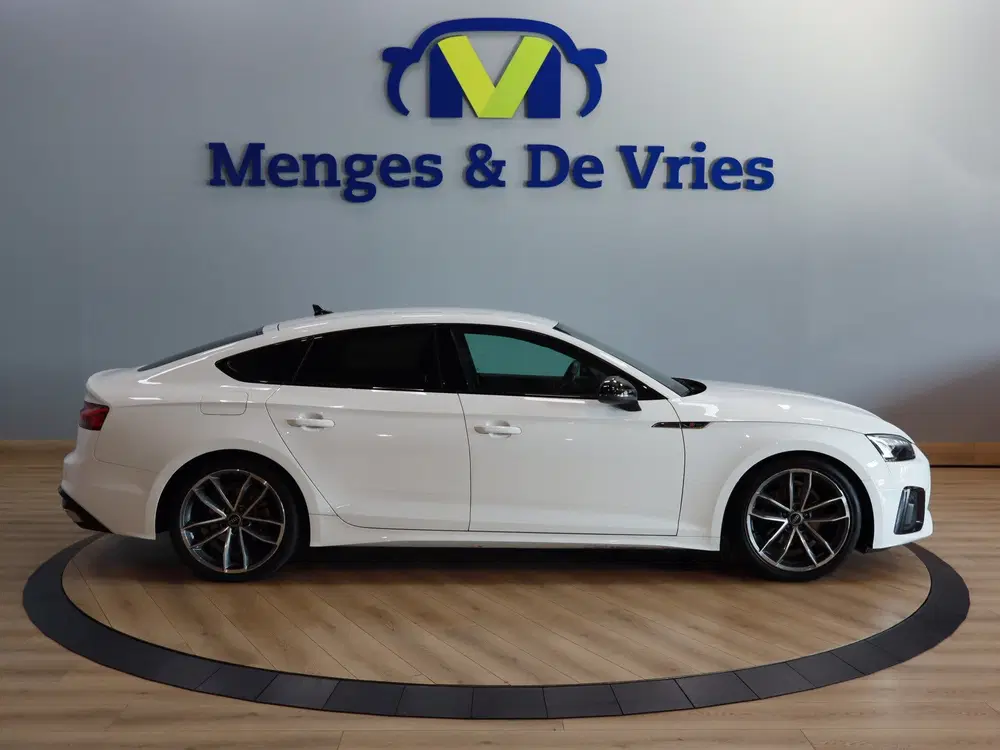 Audi A5 35 TFSI S edition Competition Airco ECC uit 2021, foto 2