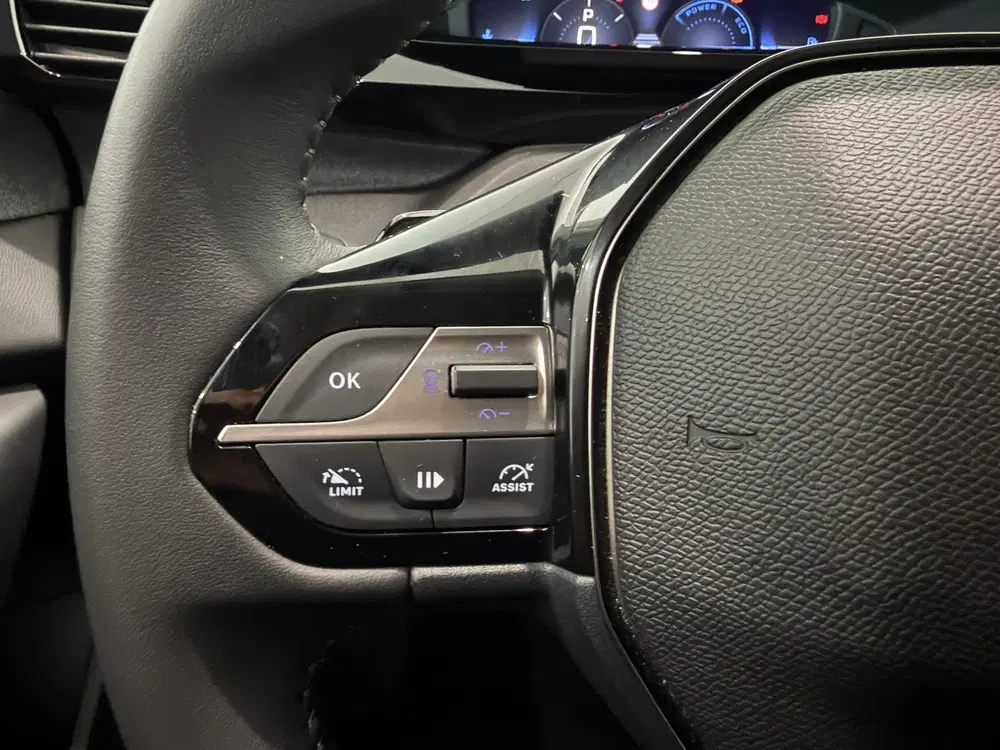 Peugeot 308 1.2 Hybrid 136 e-DCS6 Active Pack Business uit 2025, foto 20