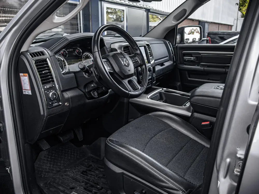 Dodge Ram 1500 | 5.7L HEMI V8 4x4 (bj 2021) uit 2021, foto 10