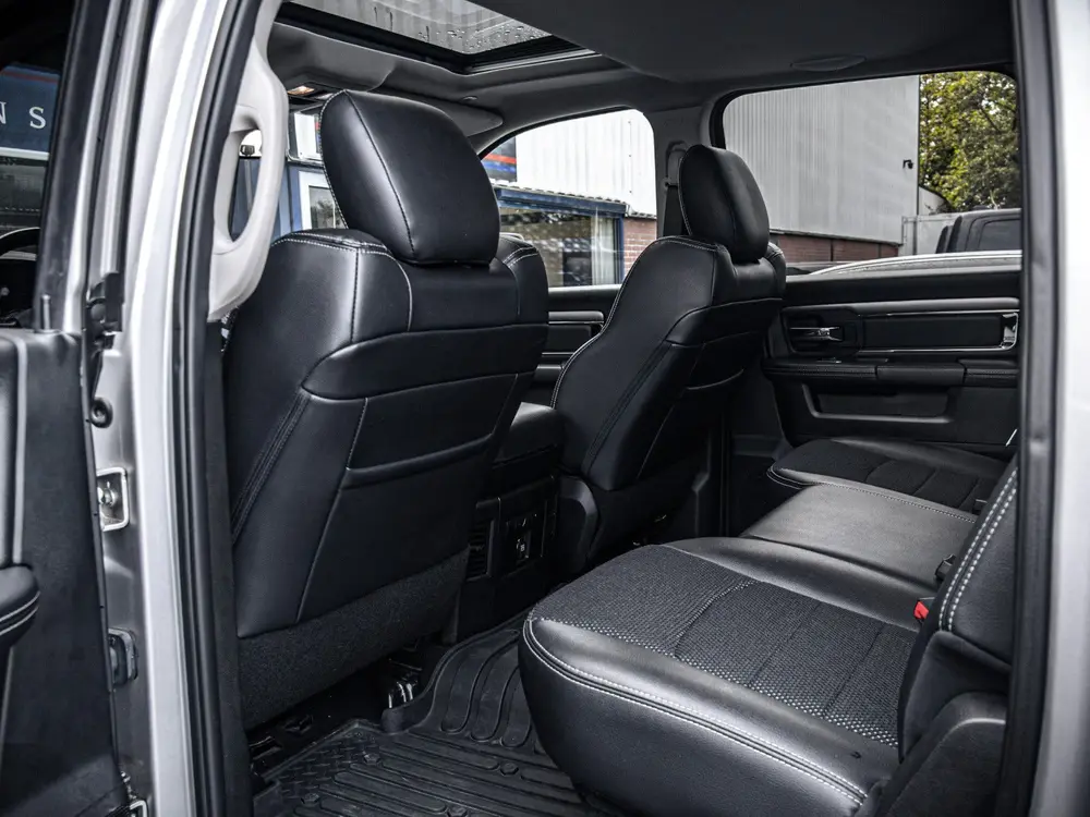 Dodge Ram 1500 | 5.7L HEMI V8 4x4 (bj 2021) uit 2021, foto 12