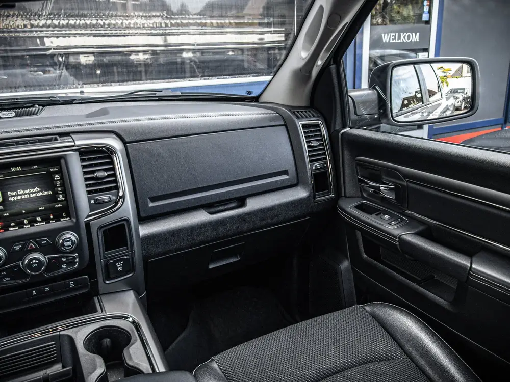 Dodge Ram 1500 | 5.7L HEMI V8 4x4 (bj 2021) uit 2021, foto 15