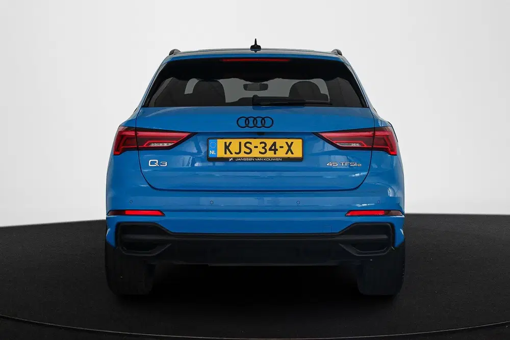 Audi Q3 45 TFSI e S Line Panoramadak Keyless Achte uit 2023, foto 16