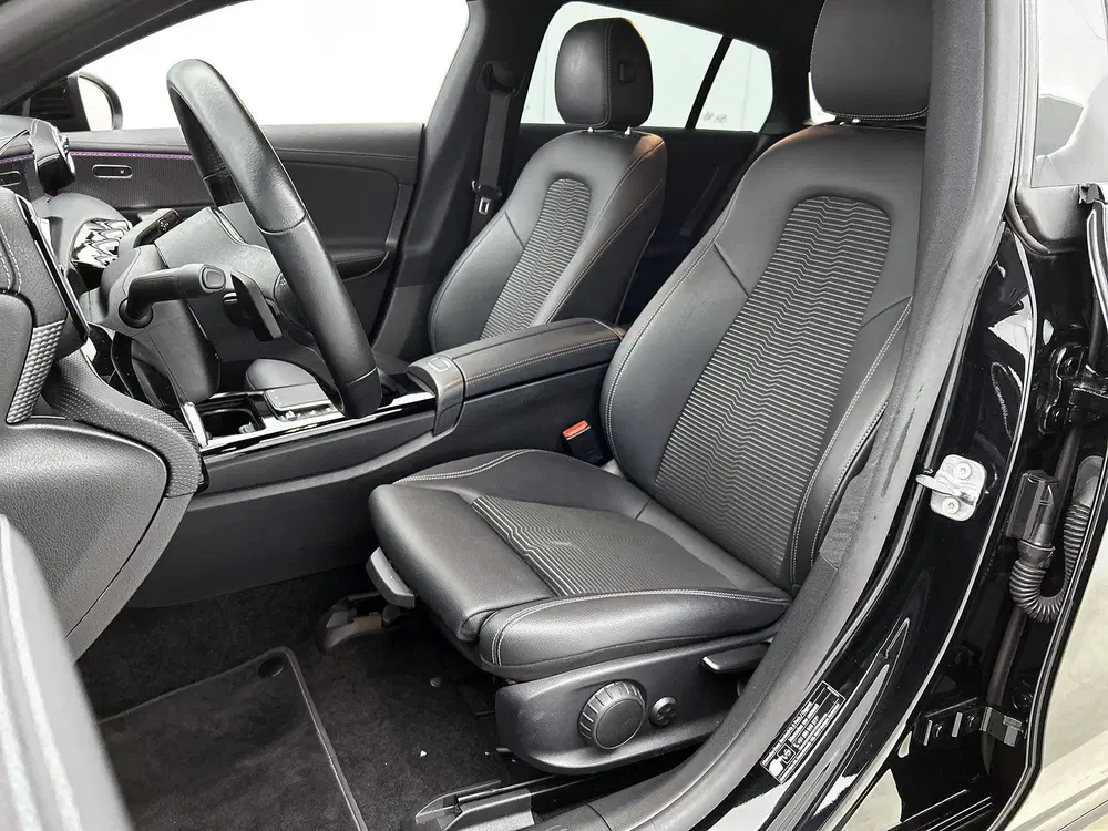 Mercedes-Benz CLA CLA-Klasse Shooting Brake 180 Luxury Line uit 2023, foto 16