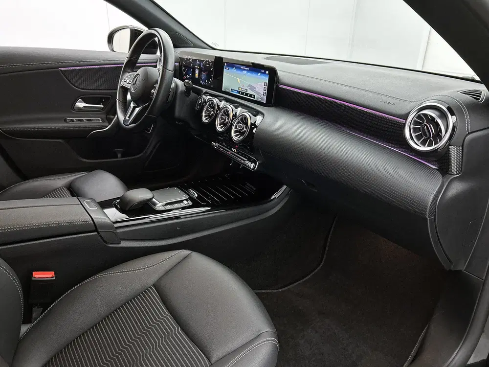 Mercedes-Benz CLA CLA-Klasse Shooting Brake 180 Luxury Line uit 2023, foto 6