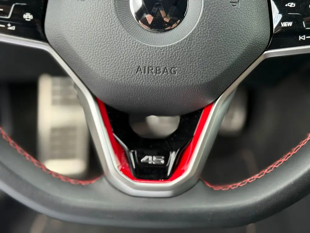 Volkswagen Golf 2.0 TSI GTI CLUBSPORT 45 Jahre IQ|PANO|AKRA| uit 2021, foto 17