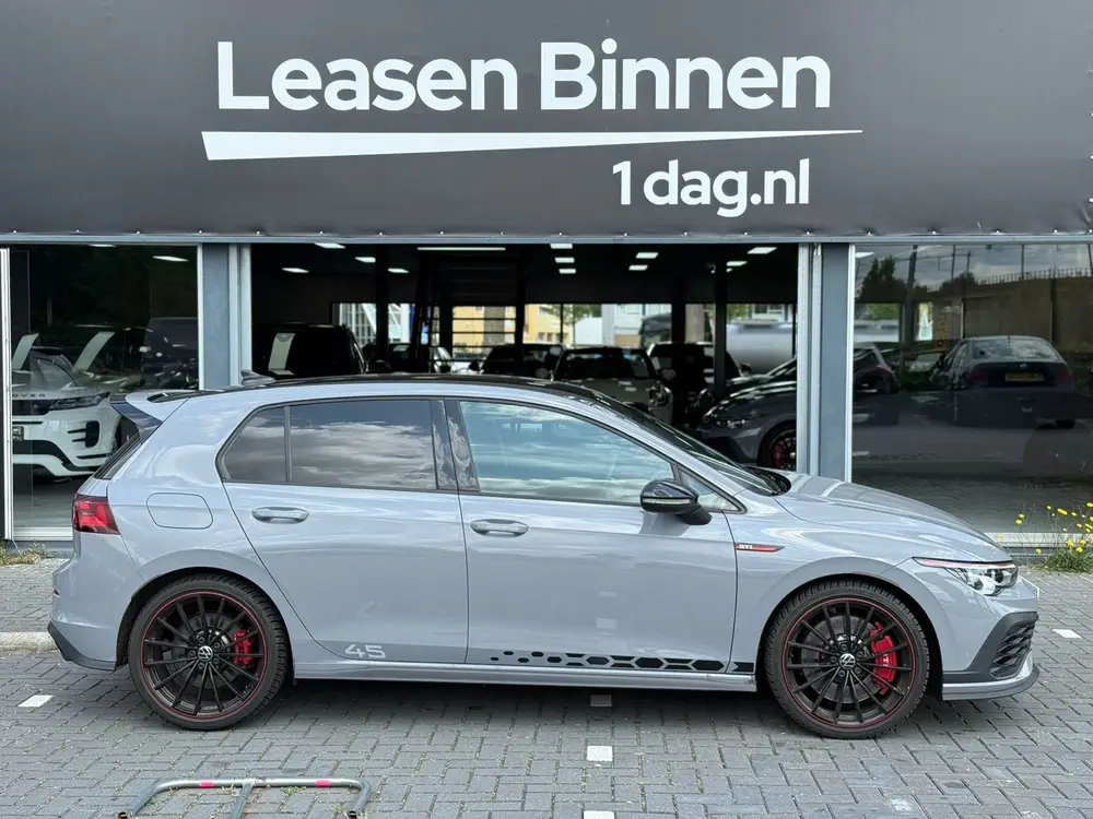 Volkswagen Golf 2.0 TSI GTI CLUBSPORT 45 Jahre IQ|PANO|AKRA| uit 2021, foto 5