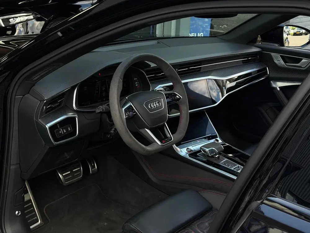 Audi RS6 4.0 TFSI quattro Pano uit 2023, foto 9