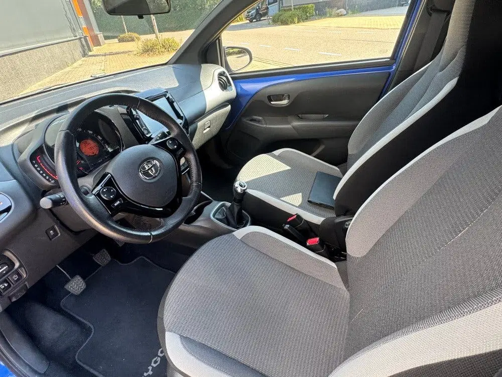 Toyota Aygo 1.0 VVT-i x-cite ultimate Clima Camera uit 2022, foto 6