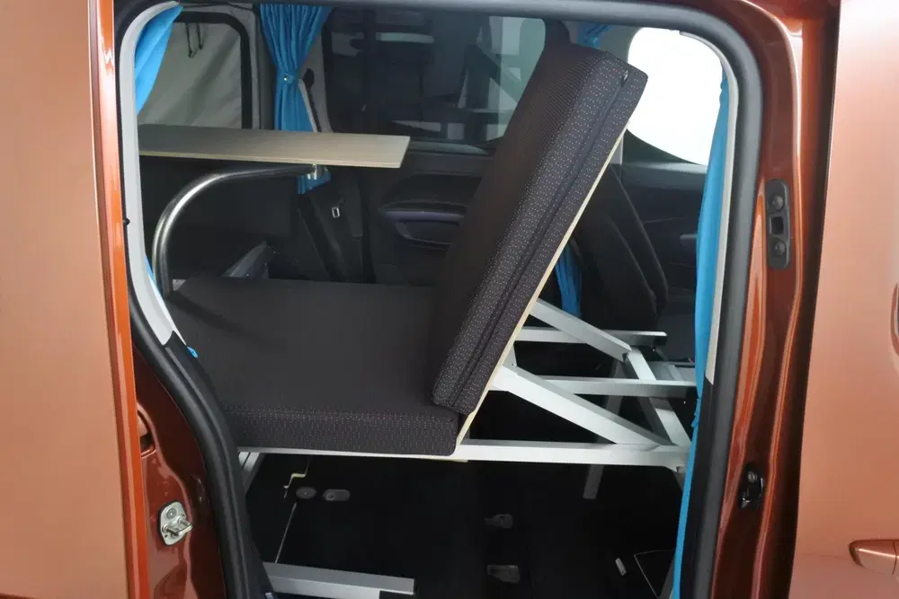Peugeot Rifter 1.2 110pk Allure Camperbox uit 2019, foto 16