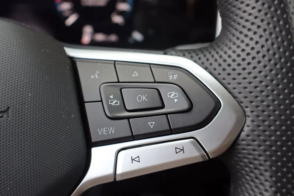 Volkswagen Golf 1.5 TSI R-Line Edition|150PK|Ledmatrix|Navig uit 2025, foto 18