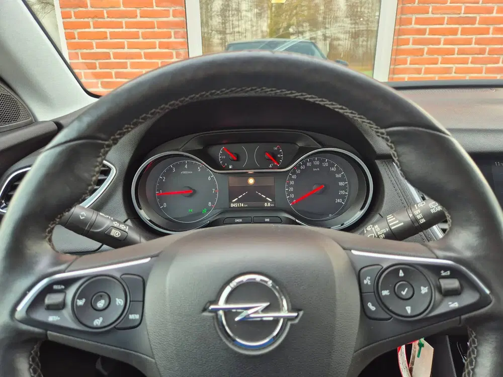 Opel Grandland X 1.2 Turbo Business Executive 131PK 5drs cl uit 2021, foto 17