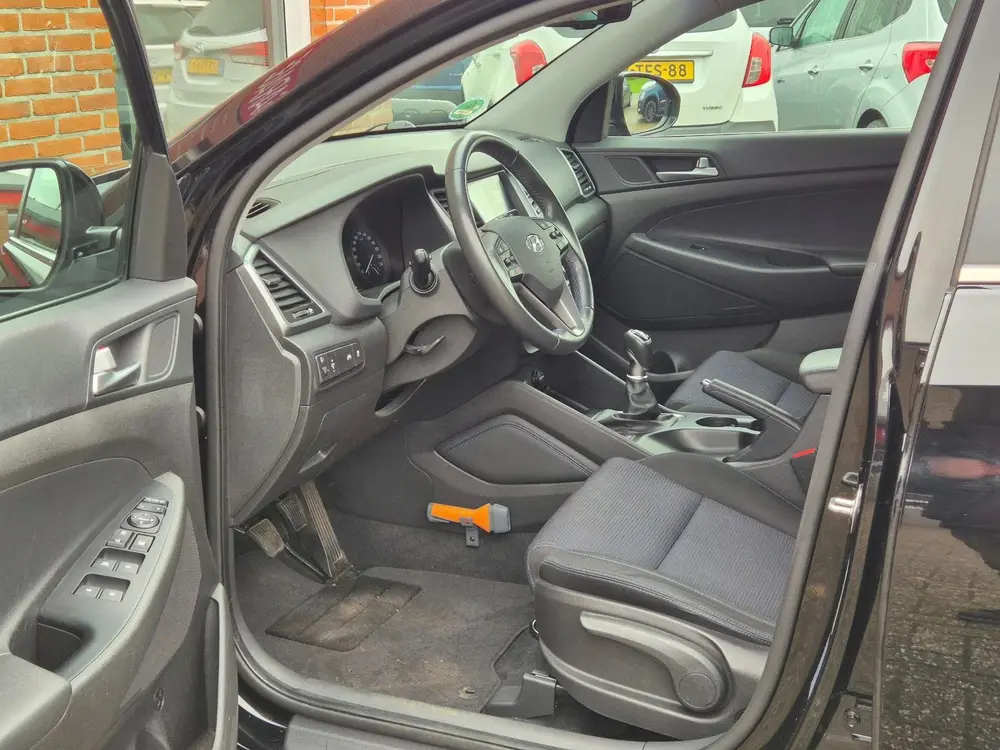 Hyundai Tucson 1.6 GDi Comfort 132PK 5drs clima, cruise, nav uit 2019, foto 8