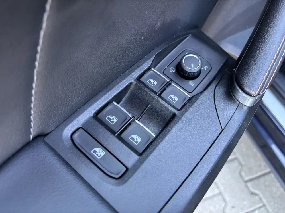 Cupra Formentor 1.5 TSI Business Edition Camera uit 2022, foto 16