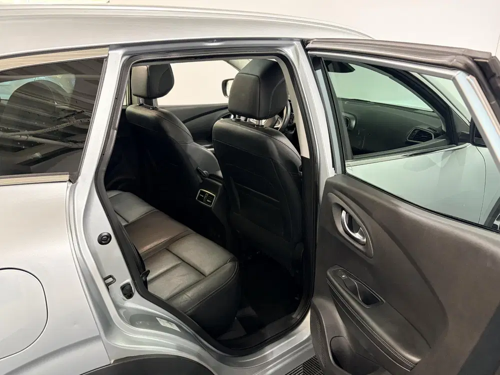 Renault Kadjar 140PK TCe Intens Automaat uit 2021, foto 16