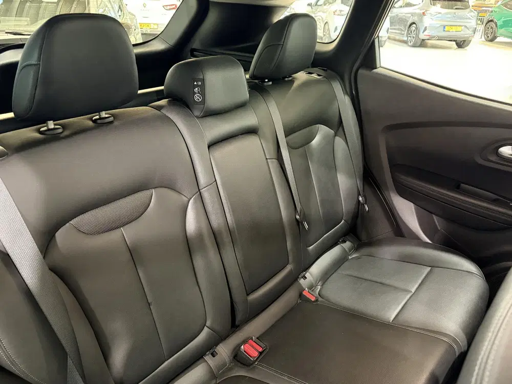 Renault Kadjar 140PK TCe Intens Automaat uit 2021, foto 17