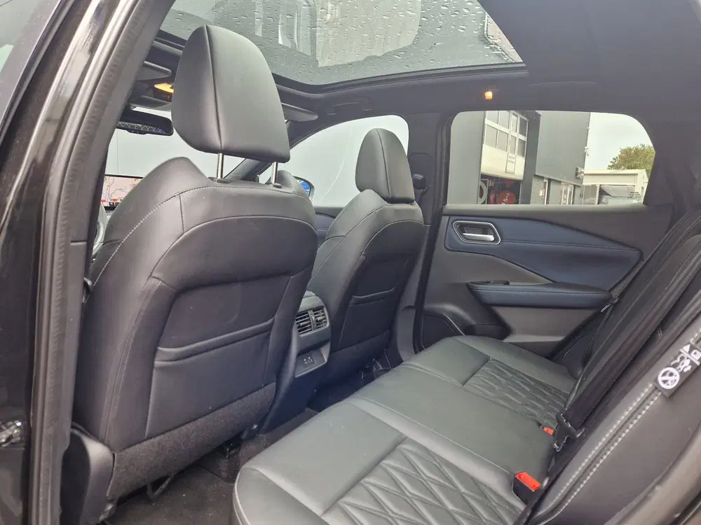 Nissan Qashqai 1.3 MHEV Xtronic Tekna Plus uit 2022, foto 16