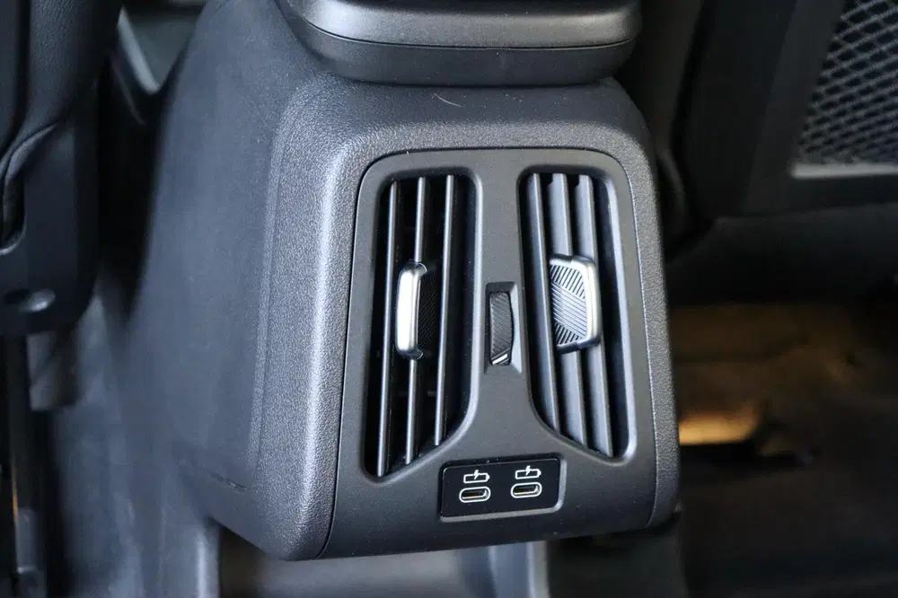 BMW X1 orgNL leer uit 2023, foto 13